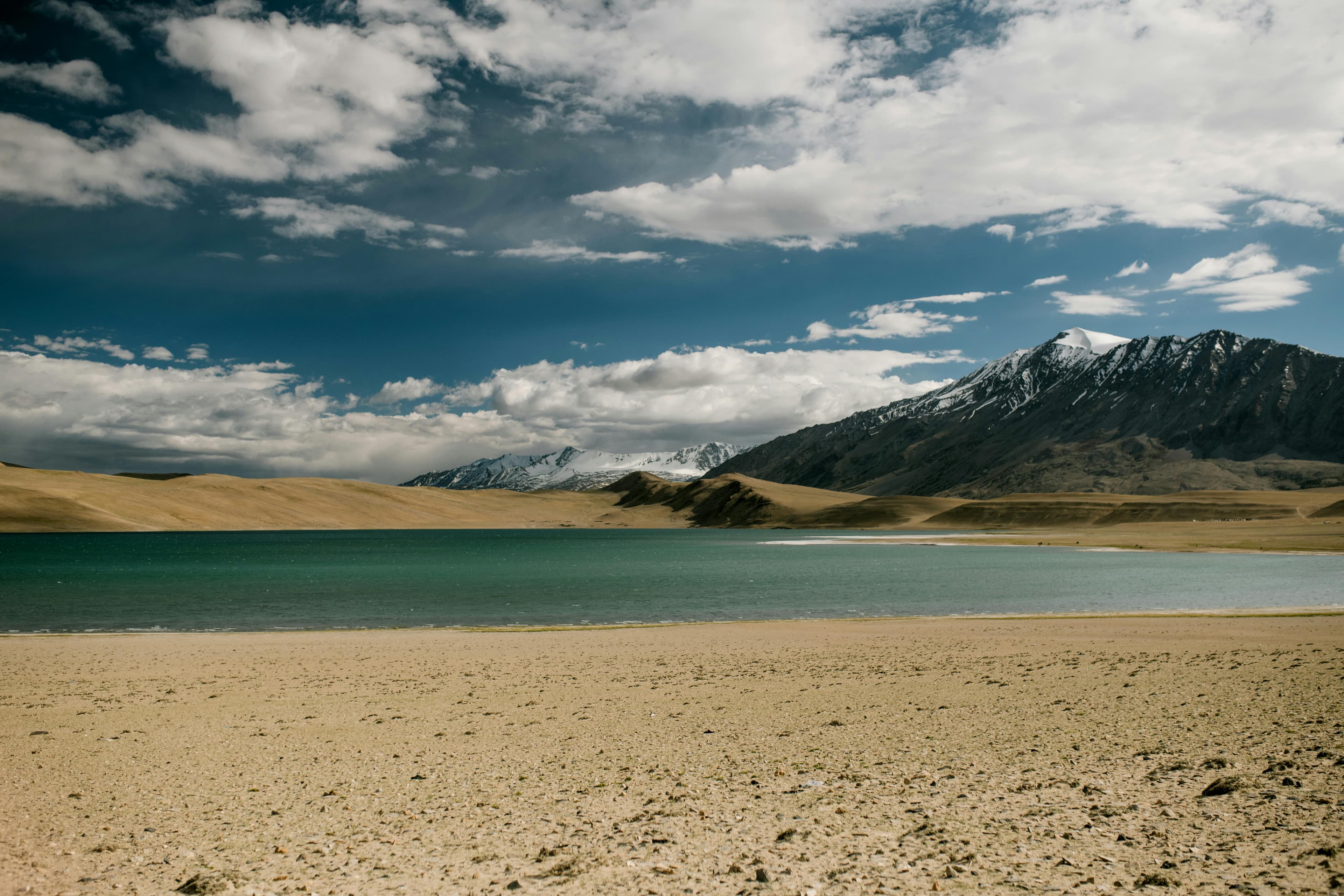 Leh to Leh Bike Expedition with Umling La (World’s Highest Road) – 9 Days