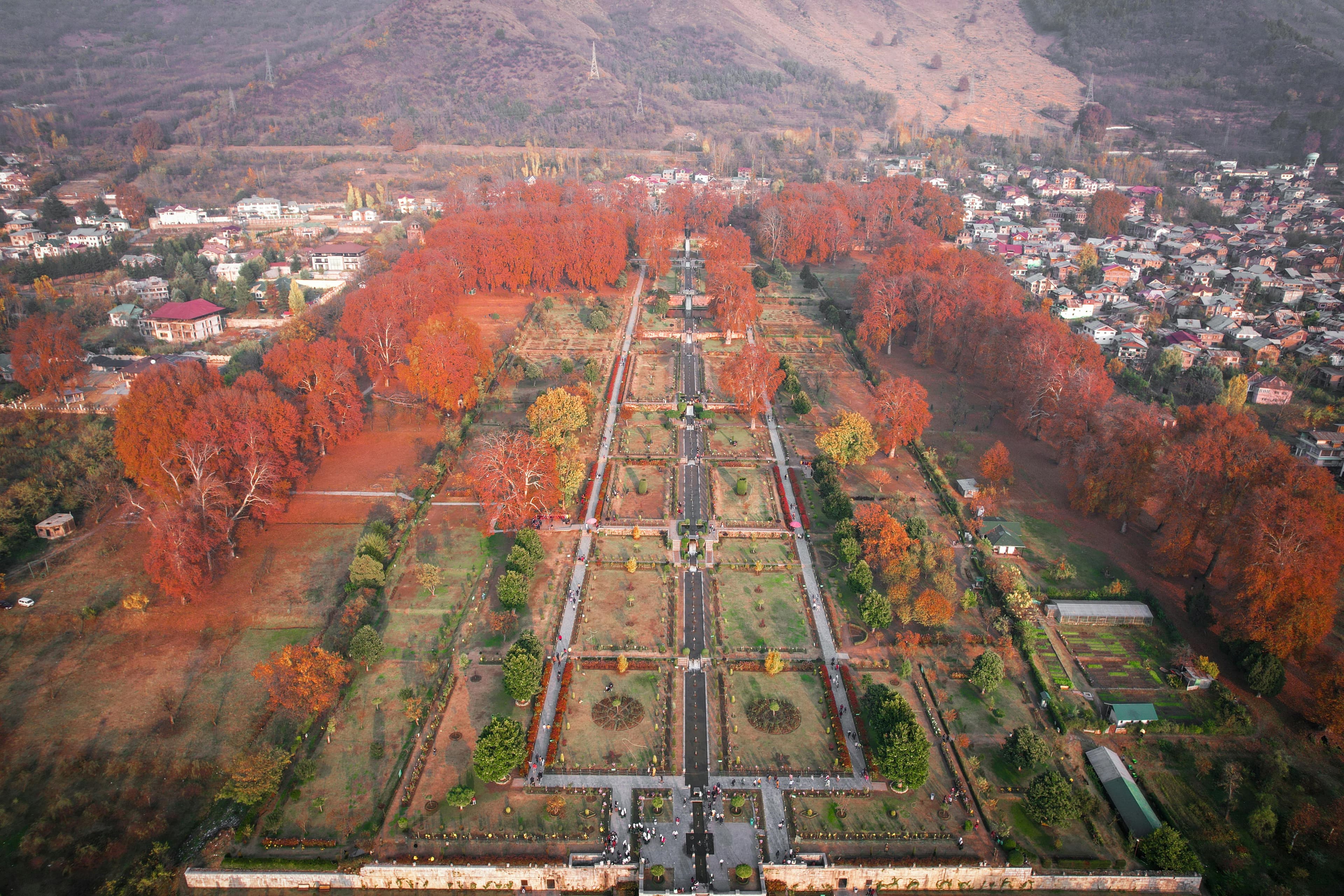 Majestic Kashmir Tour – Srinagar, Gulmarg, Sonmarg & Pahalgam Stay