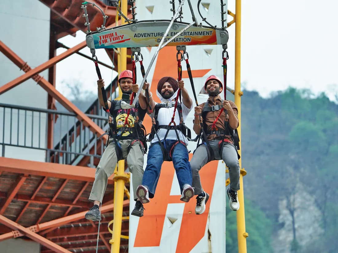 Giant Swing by Thrill Factory (Shivpuri Rishikesh)
