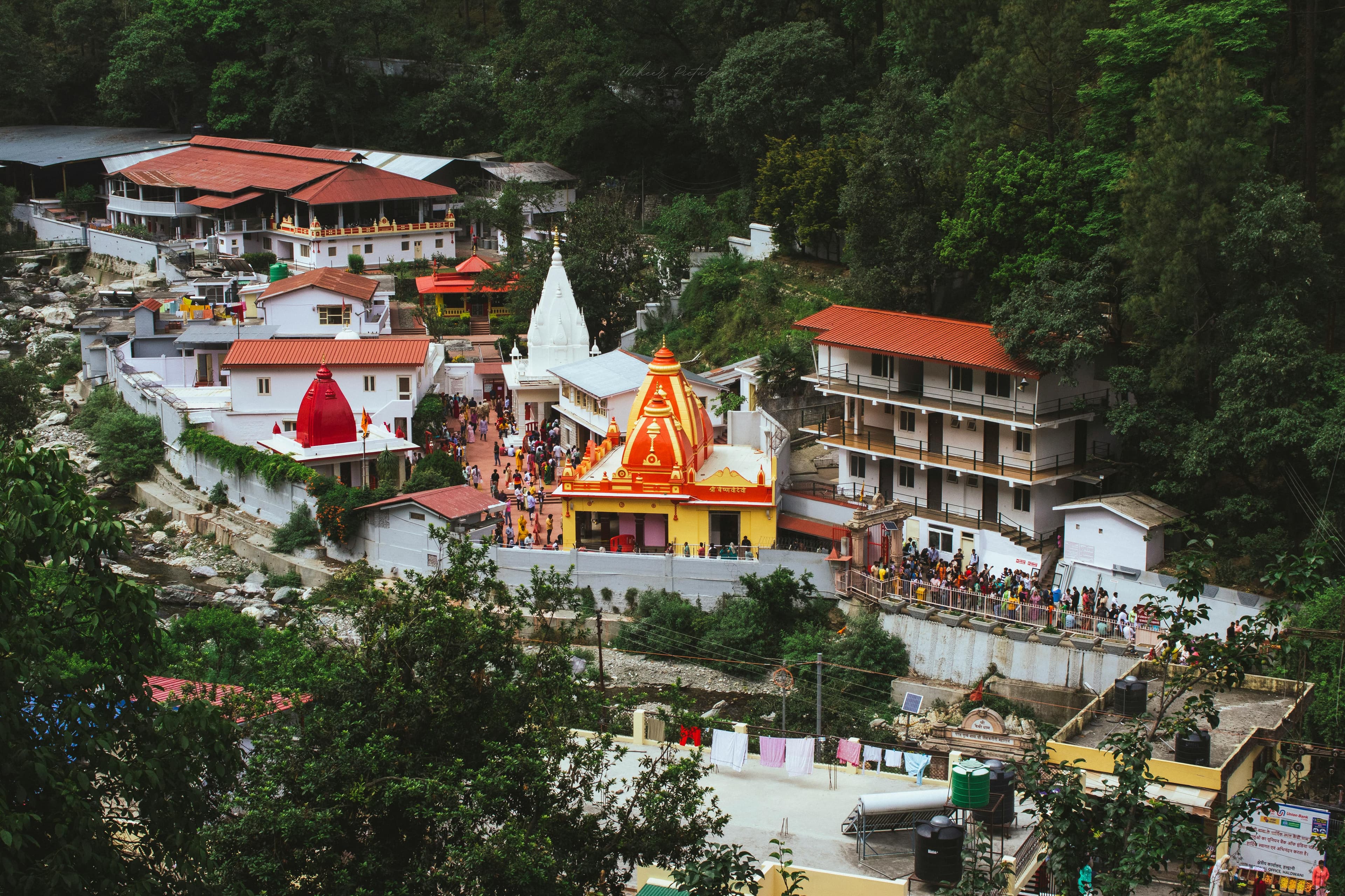 Char Dham Yatra by Helicopter (Ex Dehradun) – 4 Star Deluxe