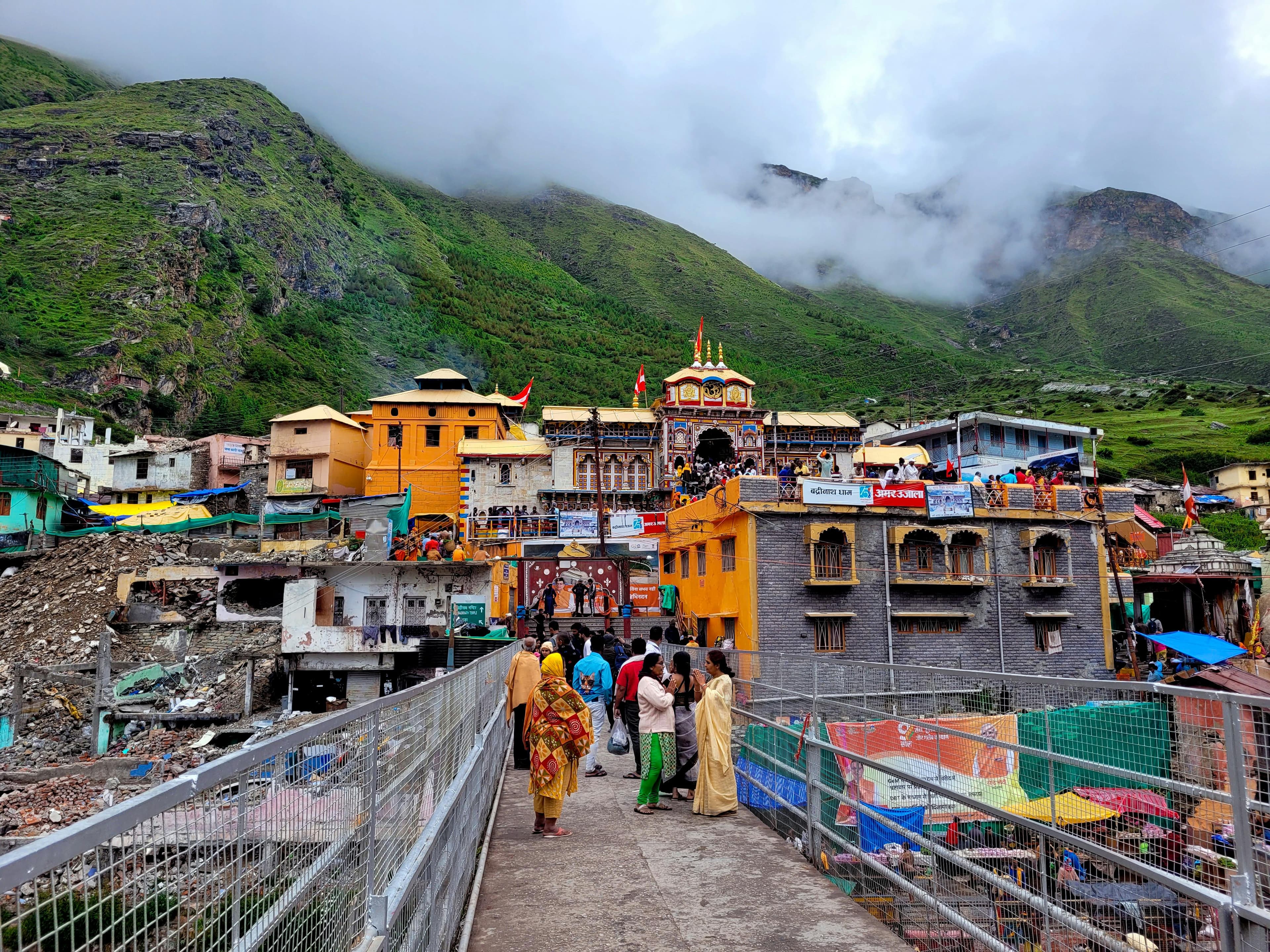Char Dham Yatra by Helicopter (Ex Dehradun) – 4 Star Deluxe