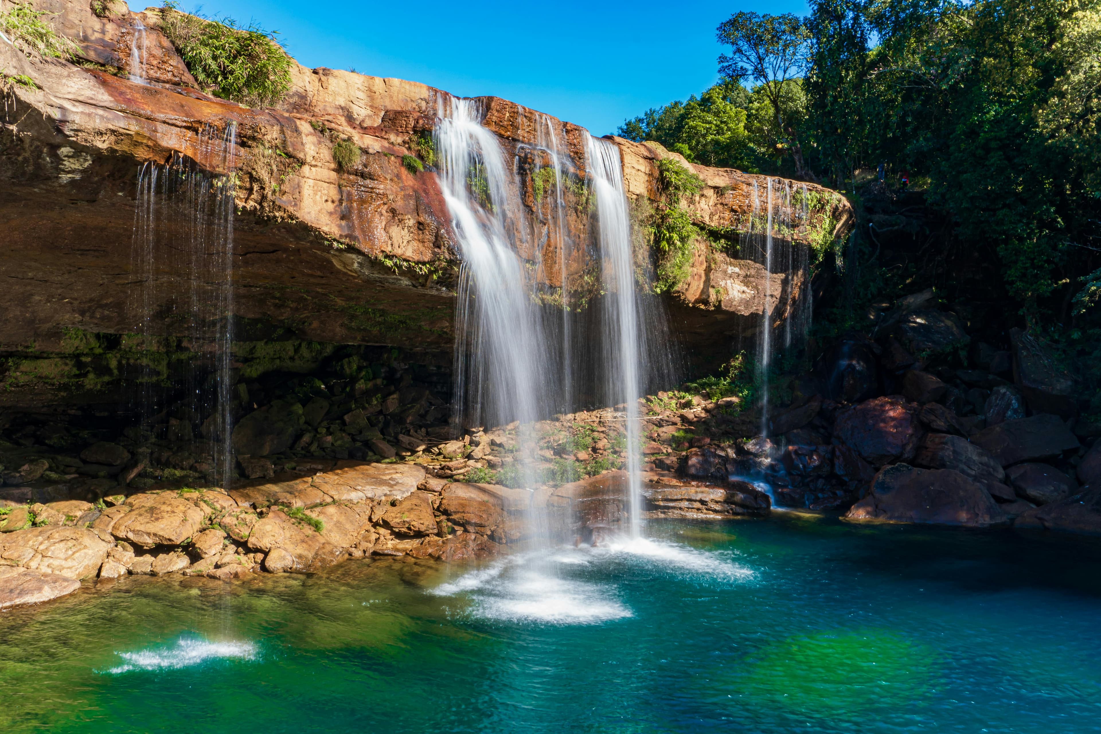 Meghalaya Extended Tour – Shillong, Cherrapunjee, Dawki, Jowai & Guwahati
