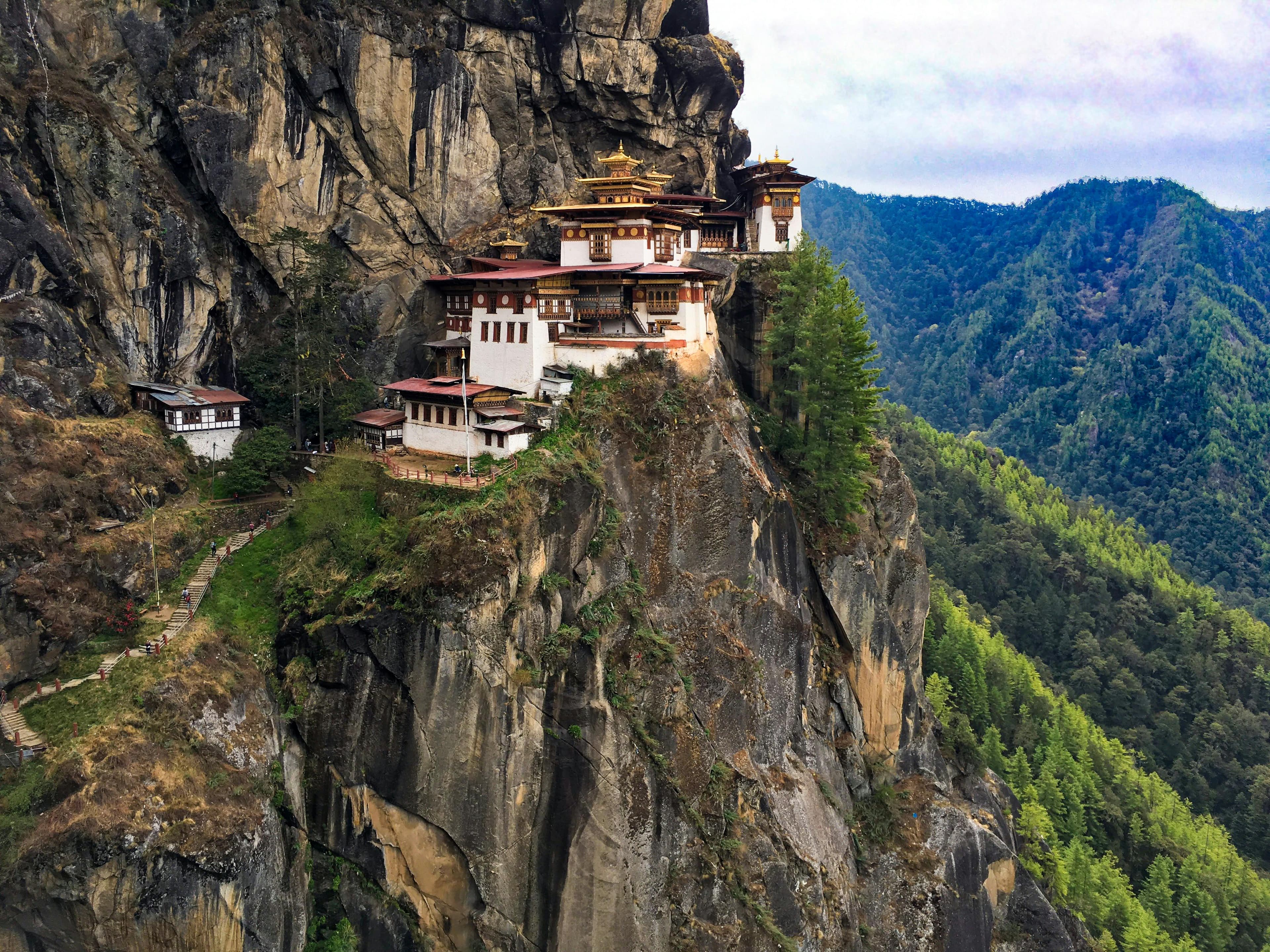 Bhutan Adventure Tour – Thimphu, Paro & Tiger Nest Trek