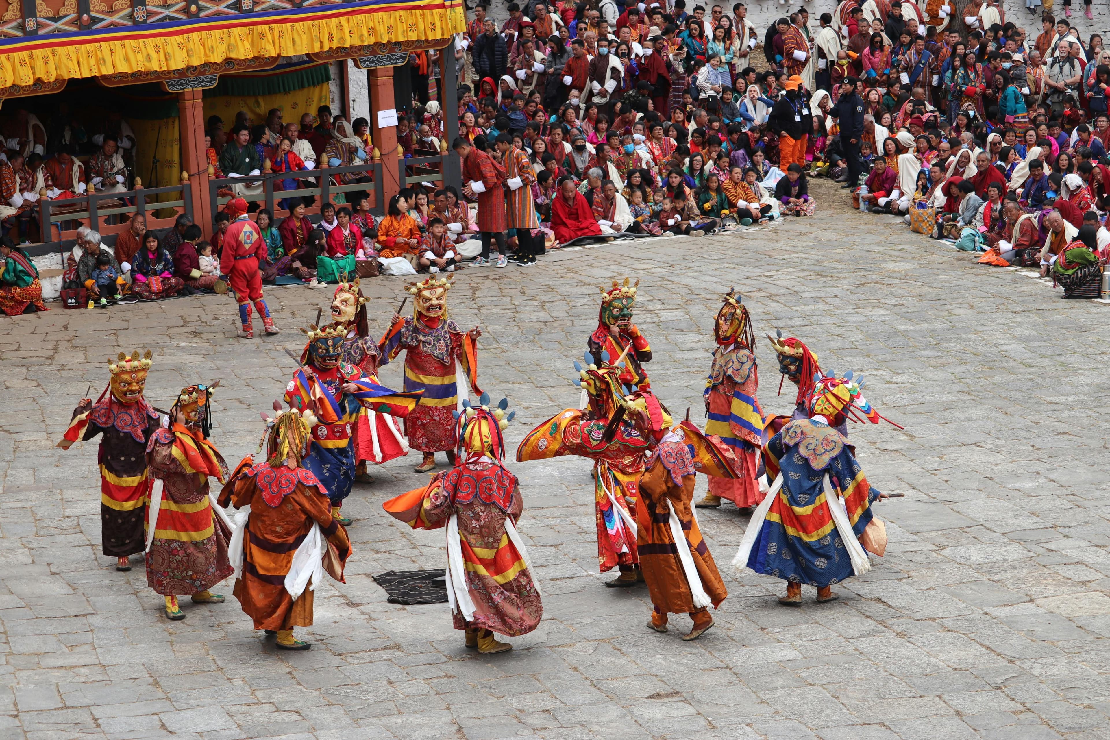 Bhutan Adventure Tour – Thimphu, Paro & Tiger Nest Trek