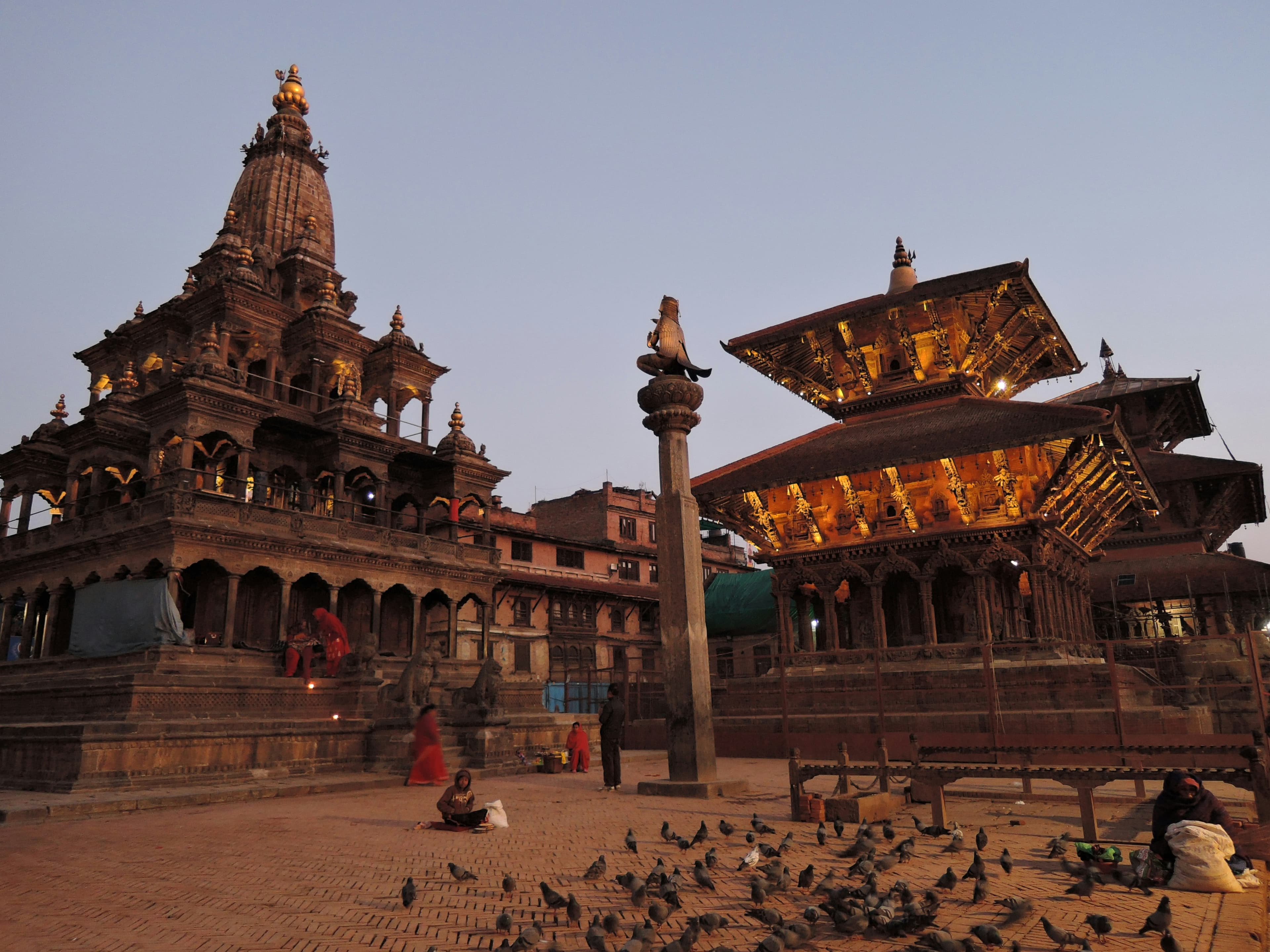 Nepal Twin Valley Tour – Kathmandu & Pokhara Himalayan Escape
