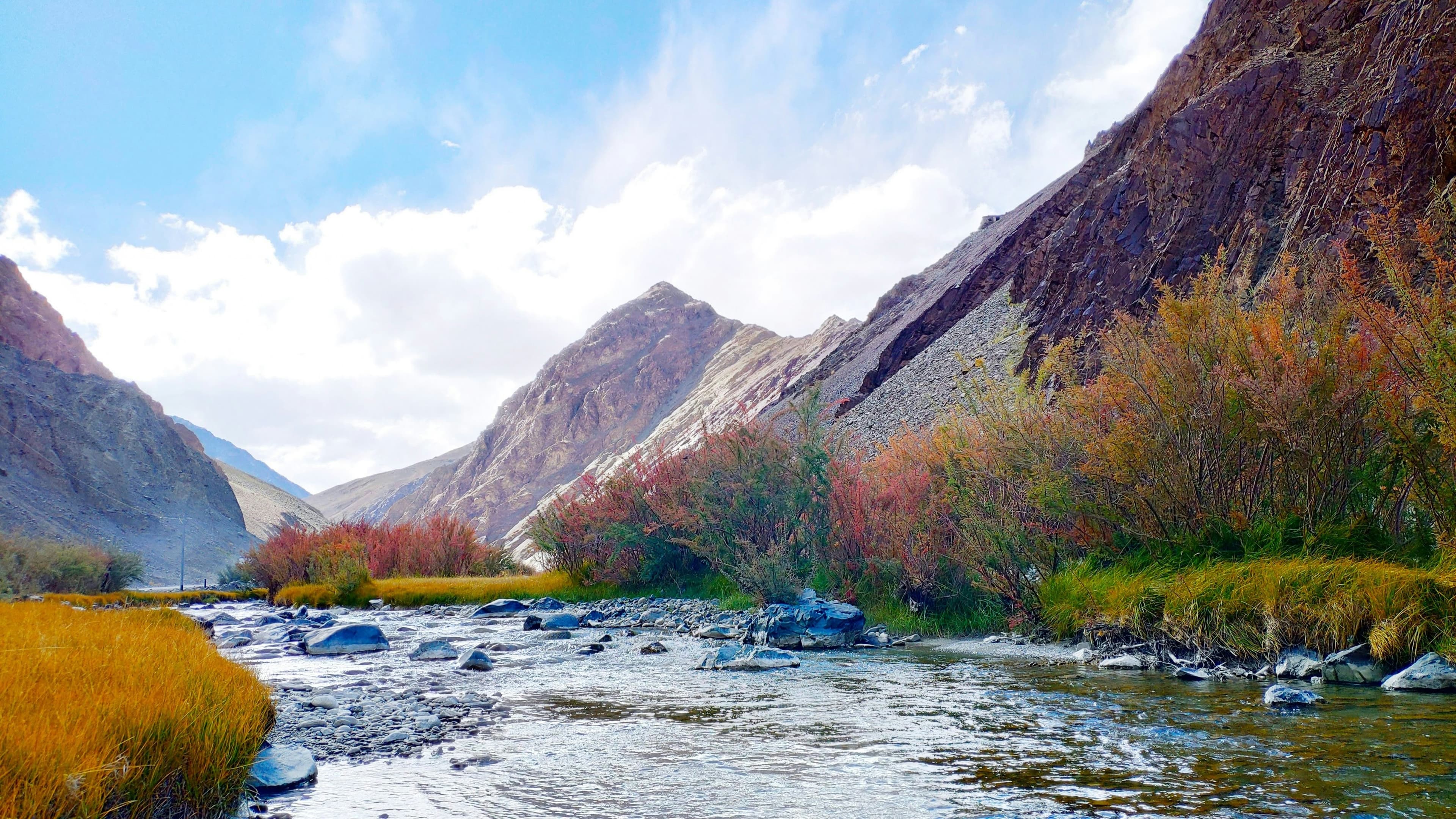 Splendid Kashmir Tour – Srinagar, Gulmarg, Pahalgam & Doodhpathri
