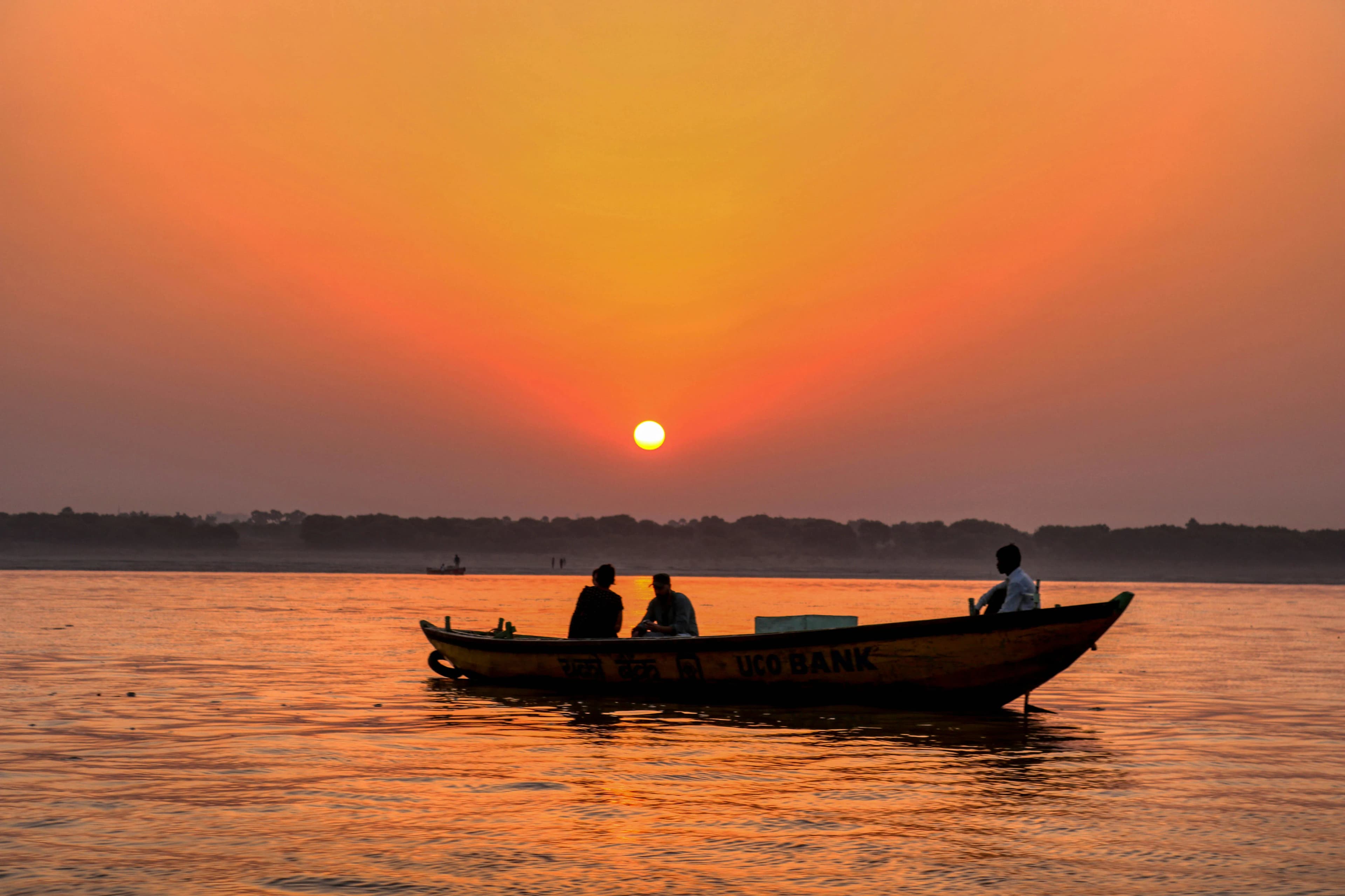 Varanasi with Triveni Sangam Tour – Kashi Vishwanath, Prayagraj & Sarnath