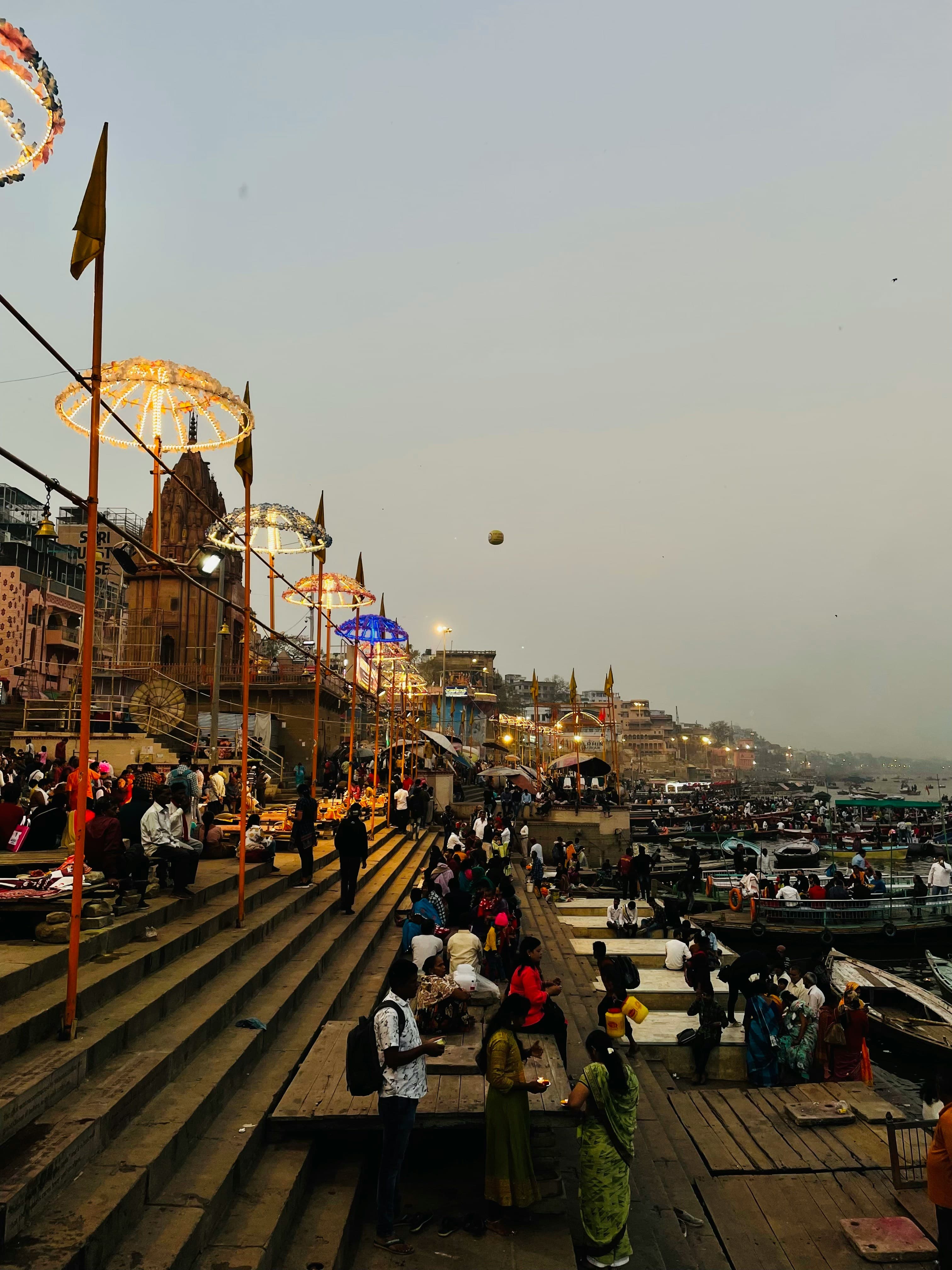 Varanasi & Ayodhya Pilgrimage Tour – Kashi Vishwanath, Ram Mandir & Ganga Aarti